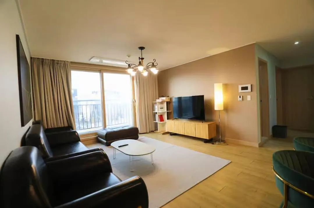 A Bridge House 1-B Hotel Incheon Korsel